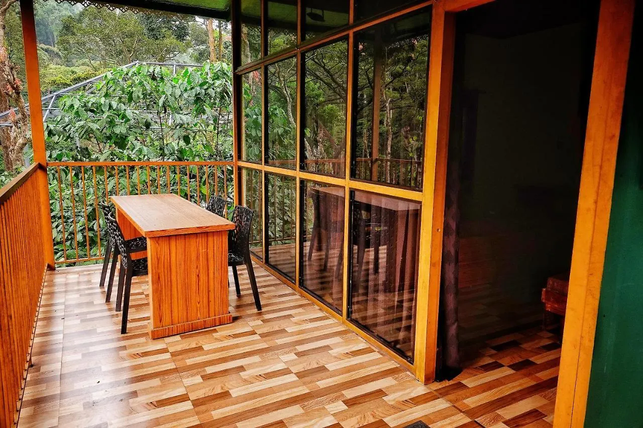 Hill Valley Farm House Nelliyampathy