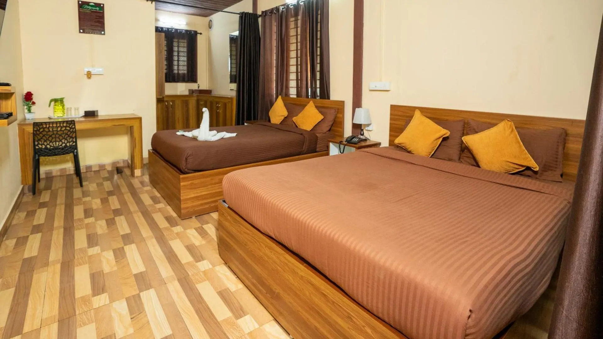 Hill Valley Farm House Nelliyampathy 3*,